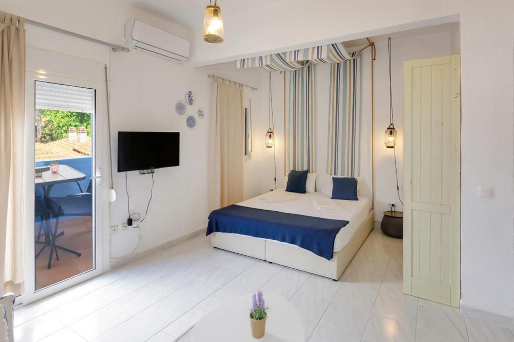 Nikiti Seafront Blue Appartement Buitenkant foto