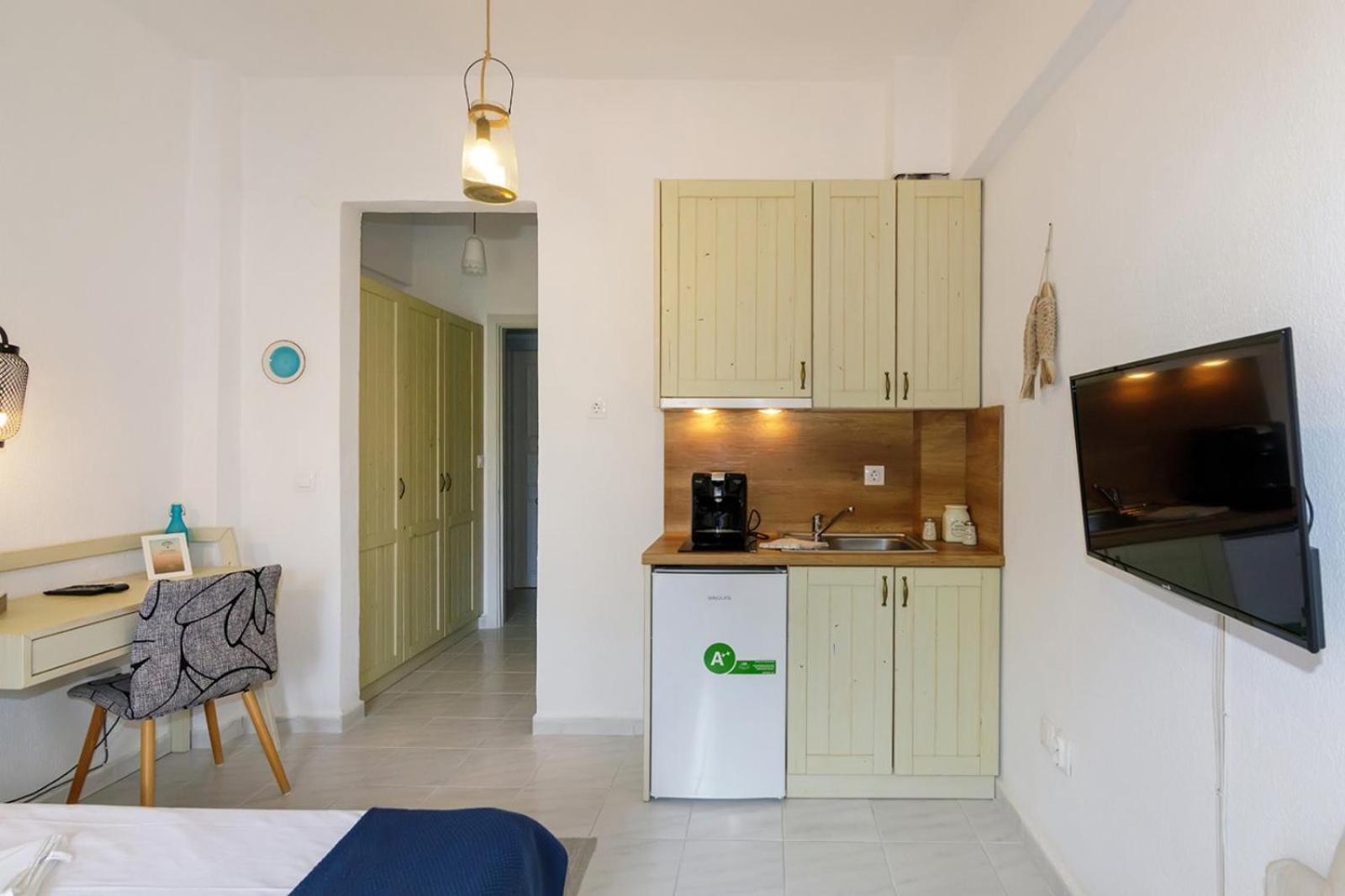 Nikiti Seafront Blue Appartement Buitenkant foto