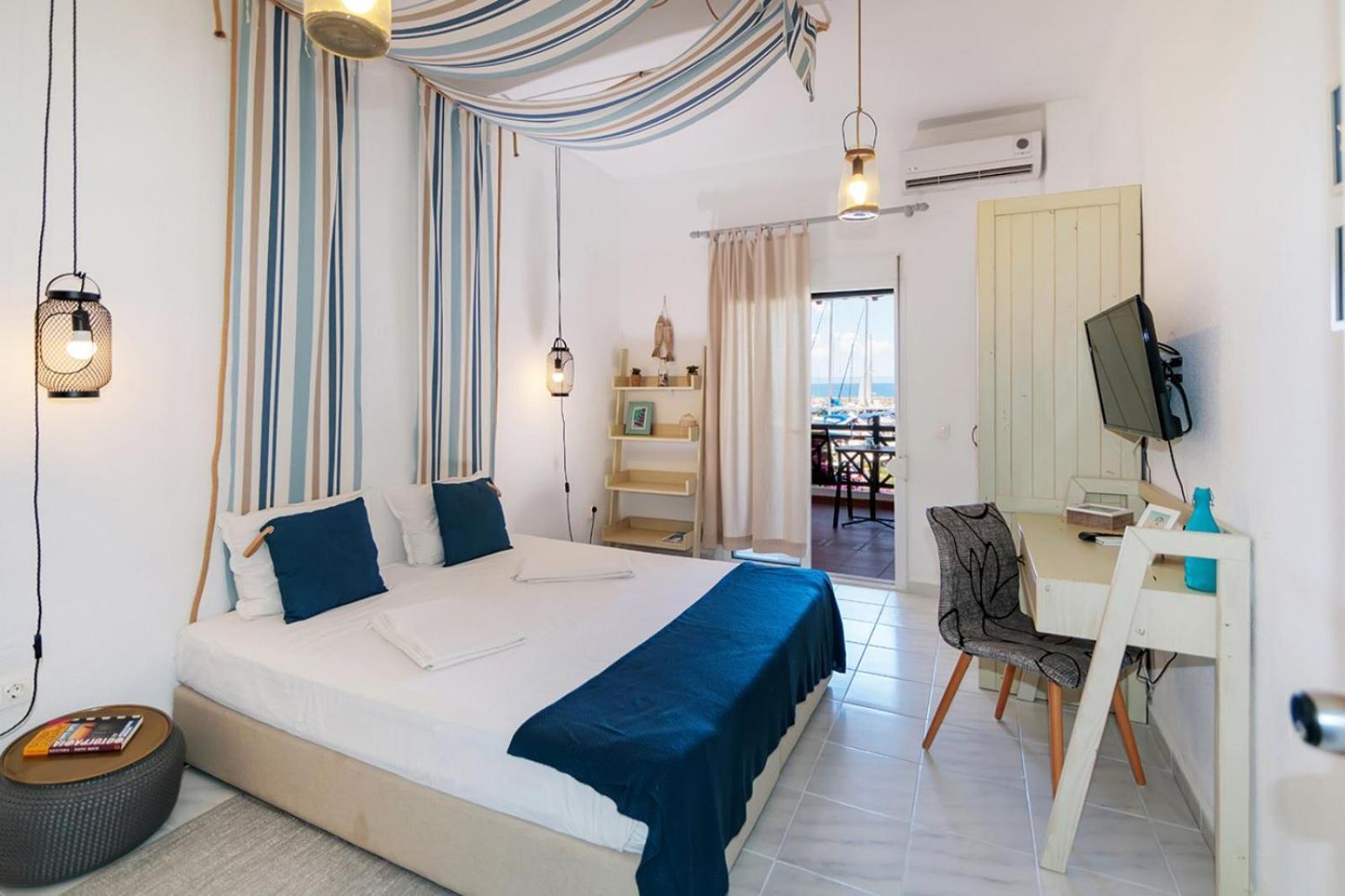 Nikiti Seafront Blue Appartement Buitenkant foto